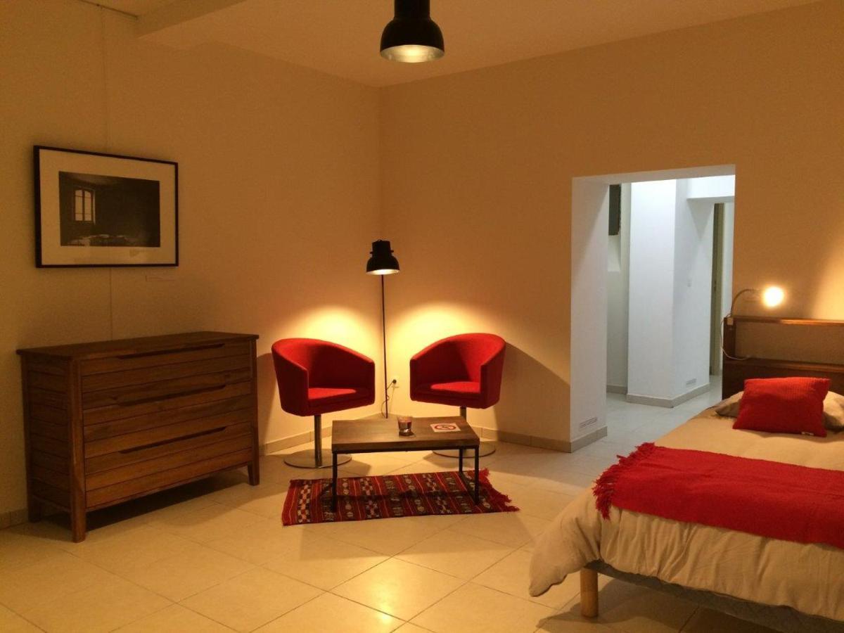 Le Studio Du Chateau Auriac-sur-Vendinelle Екстер'єр фото